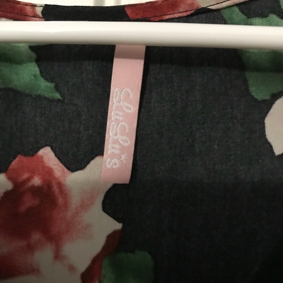 Long sleeve dress with roses - Picture 4 of 4